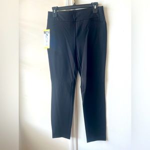 Brand new Women’s Black pull on trousers